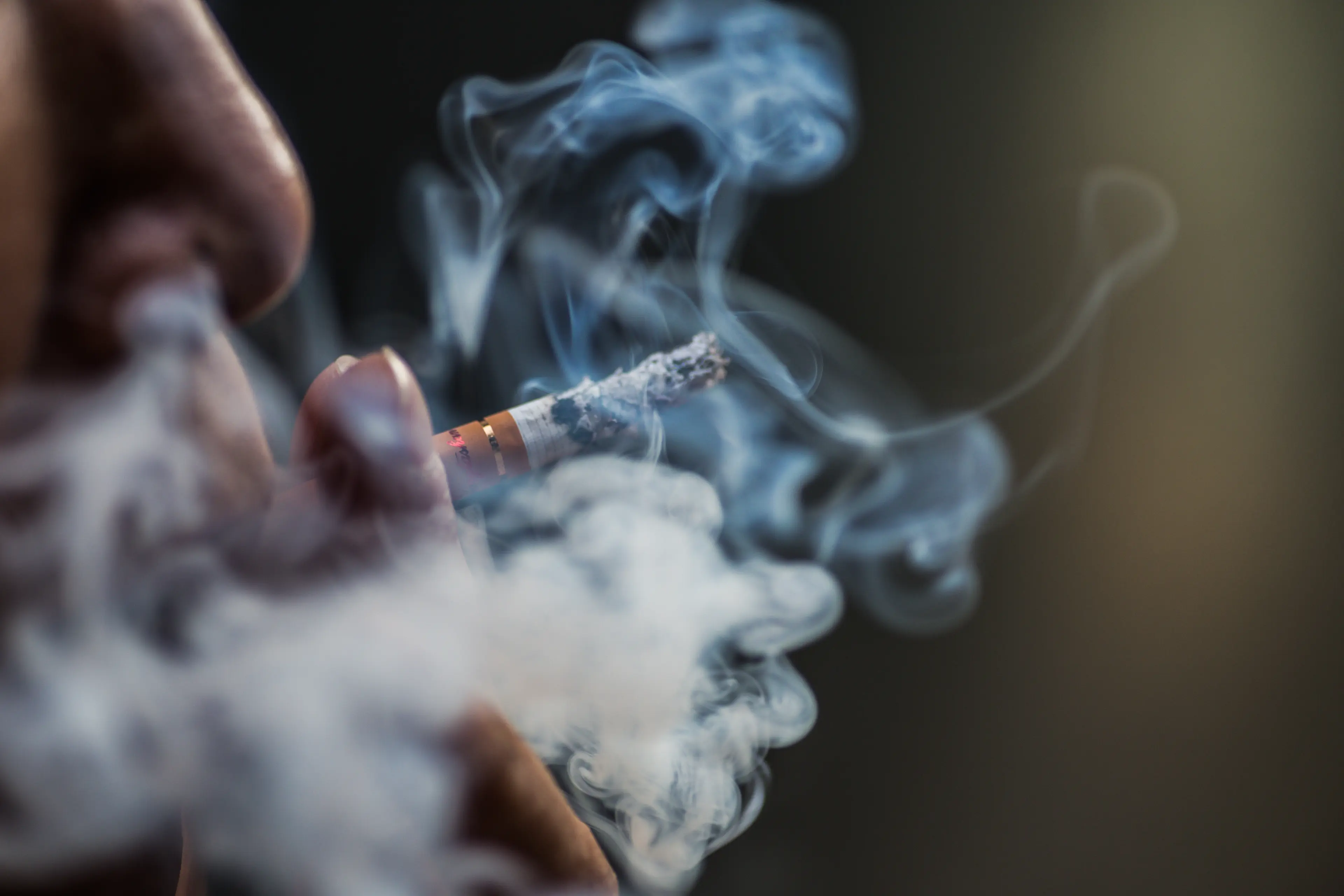 Why Smoking Affects Recovery after Surgery